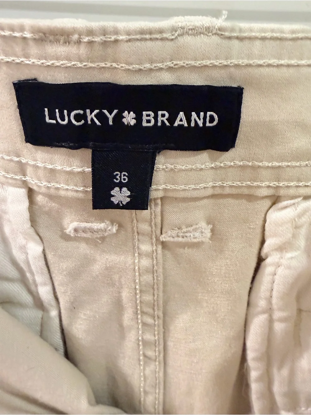 Lucky Brand Men’s Cream Stretch Chino Shorts Size 36 NWOT